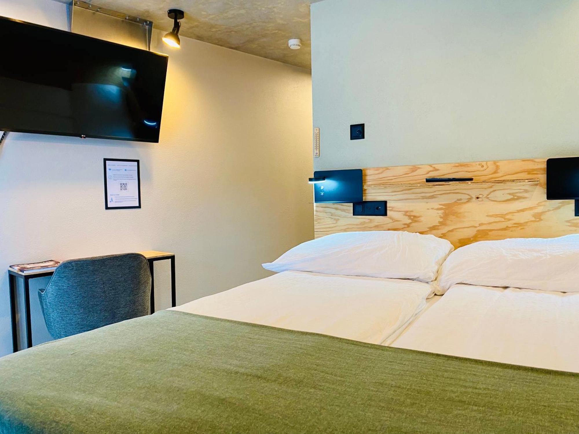Peaky Riders Self Check-In Hotel Zermatt Rom bilde