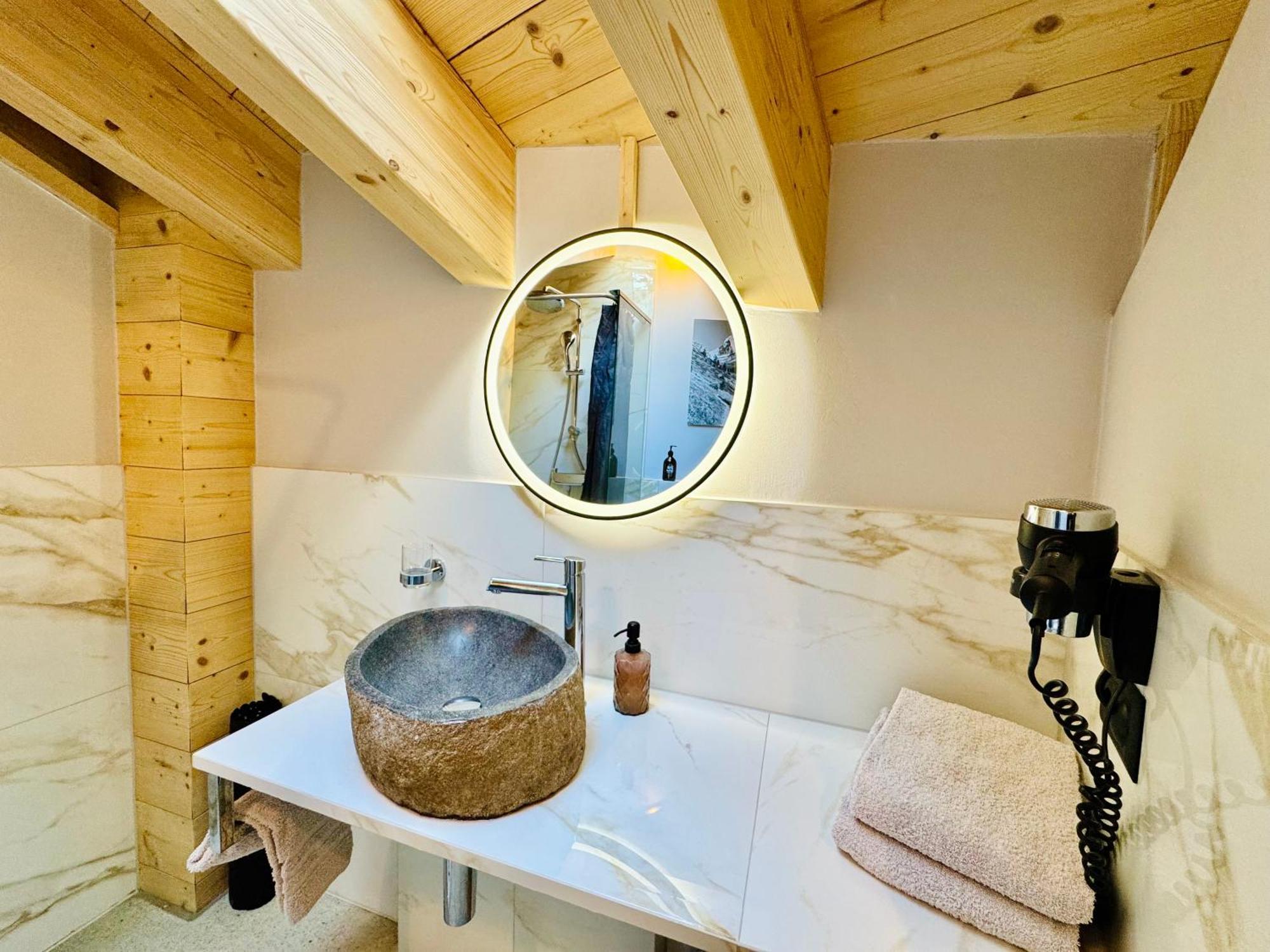 Peaky Riders Self Check-In Hotel Zermatt Rom bilde
